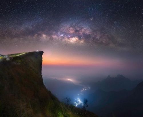 如夢似幻宛若仙境 盤點全球霧中美景(組圖)