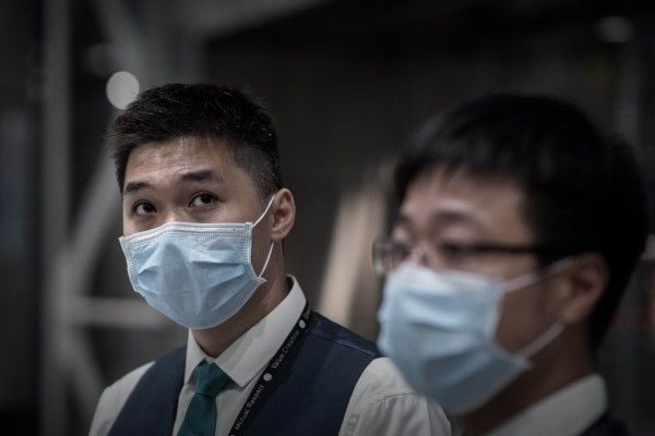 南韓飛抵香港 台灣空姐疑染MERS送醫隔離