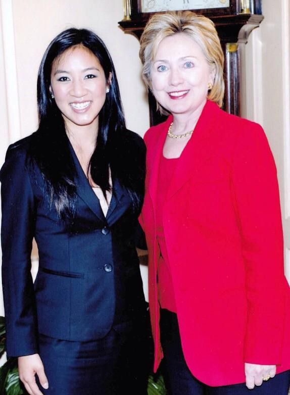 溜冰好手關穎珊 加入希拉蕊競選團隊