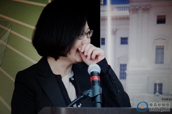 小英情緒激動　心疼台灣人生活「沒有期待中那麼好」