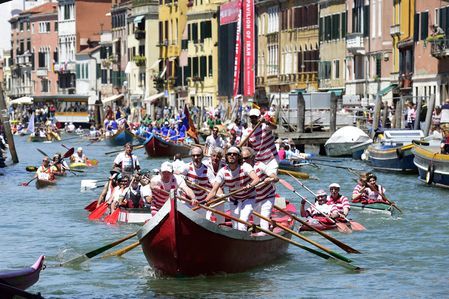 威尼斯第41届划船赛（组图）