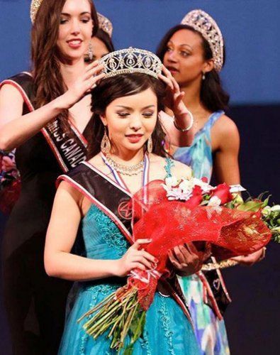 华裔美女荣获2015世界小姐加国冠军(组图)