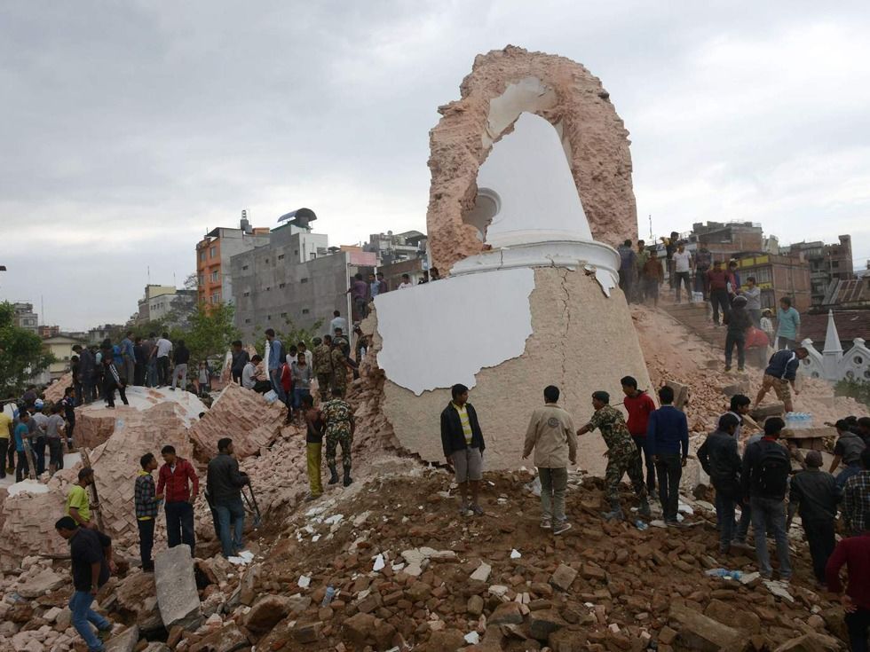 歷史上的尼泊爾王國：兩次入侵西藏