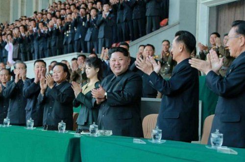 李雪主亮相了(图)