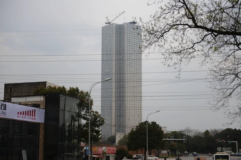 湖南長沙57層高樓耗時12天完工