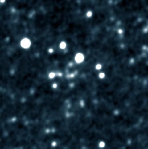 银河系边缘发现二个神秘星团（图）