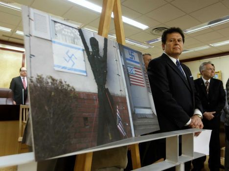 立法者要求加州小區住戶摘除纳粹党徽（組圖）