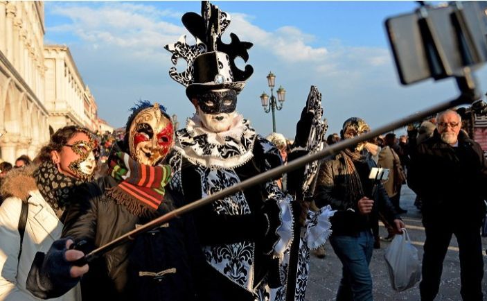 現代人愛自拍 是喜還是憂（組圖）