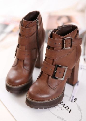 爆款粗跟鞋 穿出优雅气质(组图)