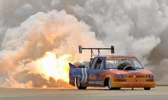 用飛機引擎做成跑車