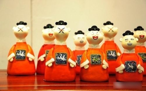 金钱美色考验 县委书记咋破(图)