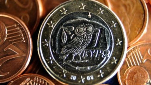 欧元兑美元跌至九年来新低(图)