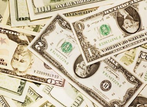 中国逃不出美元的游戏黑洞(图)