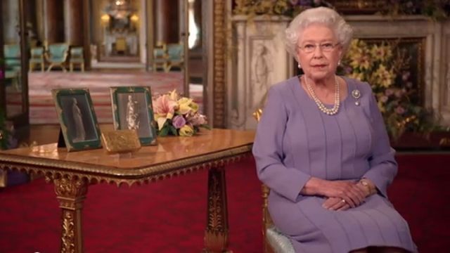 圣诞文告 英女王强调和平和解(组图)