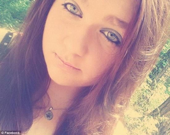 15歲少女遛狗遭熊襲擊 裝死躲過一劫