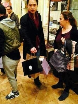 薄熙来夫妇蹲牢 儿子海外血拼(图)