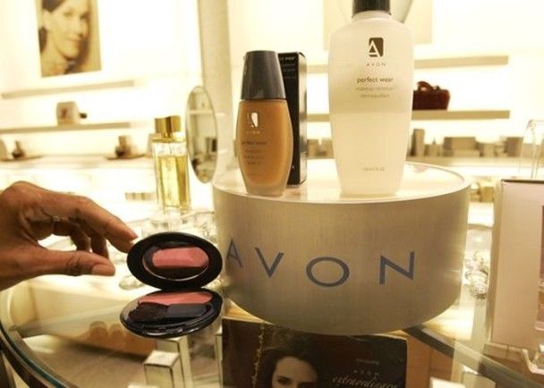 哪些中国官员收受了雅芳贿赂？(图)