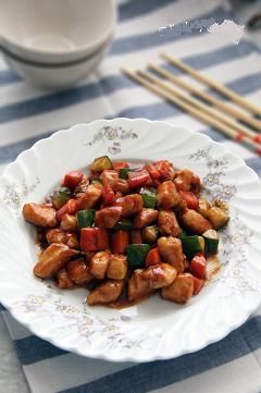 酱爆鸡丁(组图)