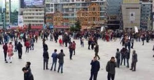 四川6.3级地震致5死54伤(图)