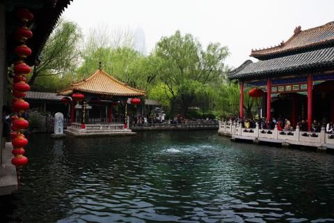 趵突泉（组图）