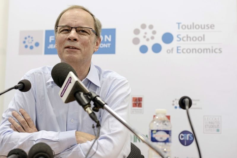 2014诺贝尔经济学奖得主曾建议中国完善社保