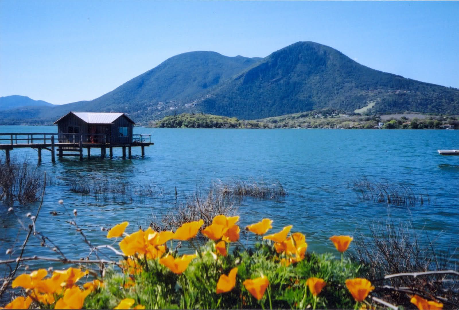 美景、人文、物產與空氣，加州的世外桃源——湖縣