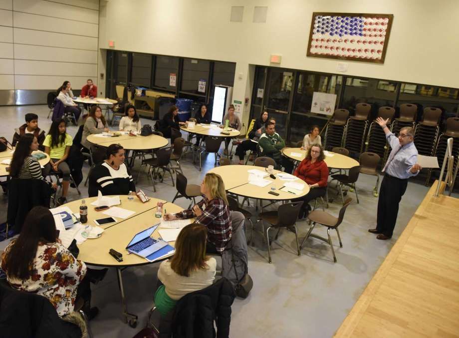 龐培歐：中共黑手伸進美國學校親師聯誼會系統