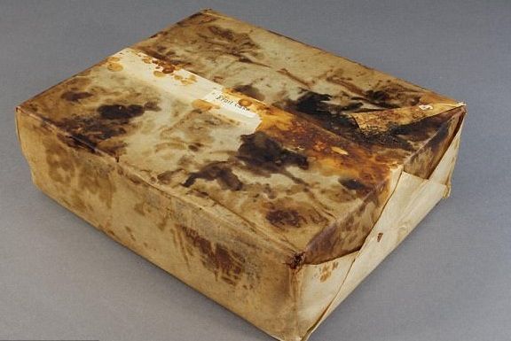 南極冰雪中發現保存106年水彩畫 外媒:探險隊所作