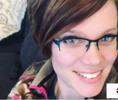 加拿大男子游湖拾到鑽戒 身邊女友以為被求婚