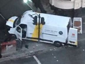 英國警方在恐襲嫌犯車上發現汽油彈