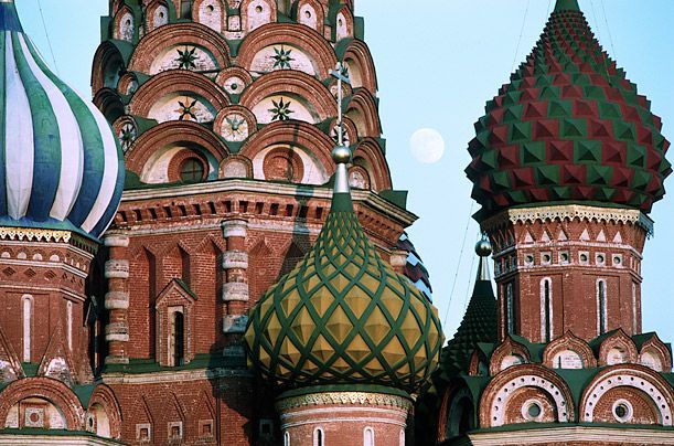 聖巴西爾大教堂450周年紀念(组图)