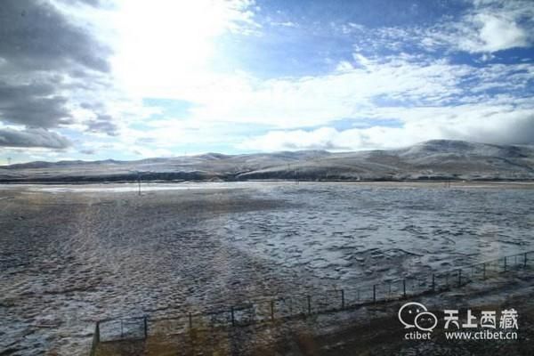 中國唯一沒有樹的城市 號稱「生命禁區」(圖)