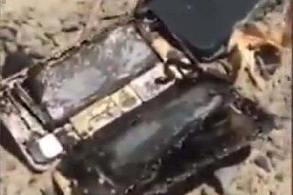 iPhone 7車內自燃 用戶車被燒焦
