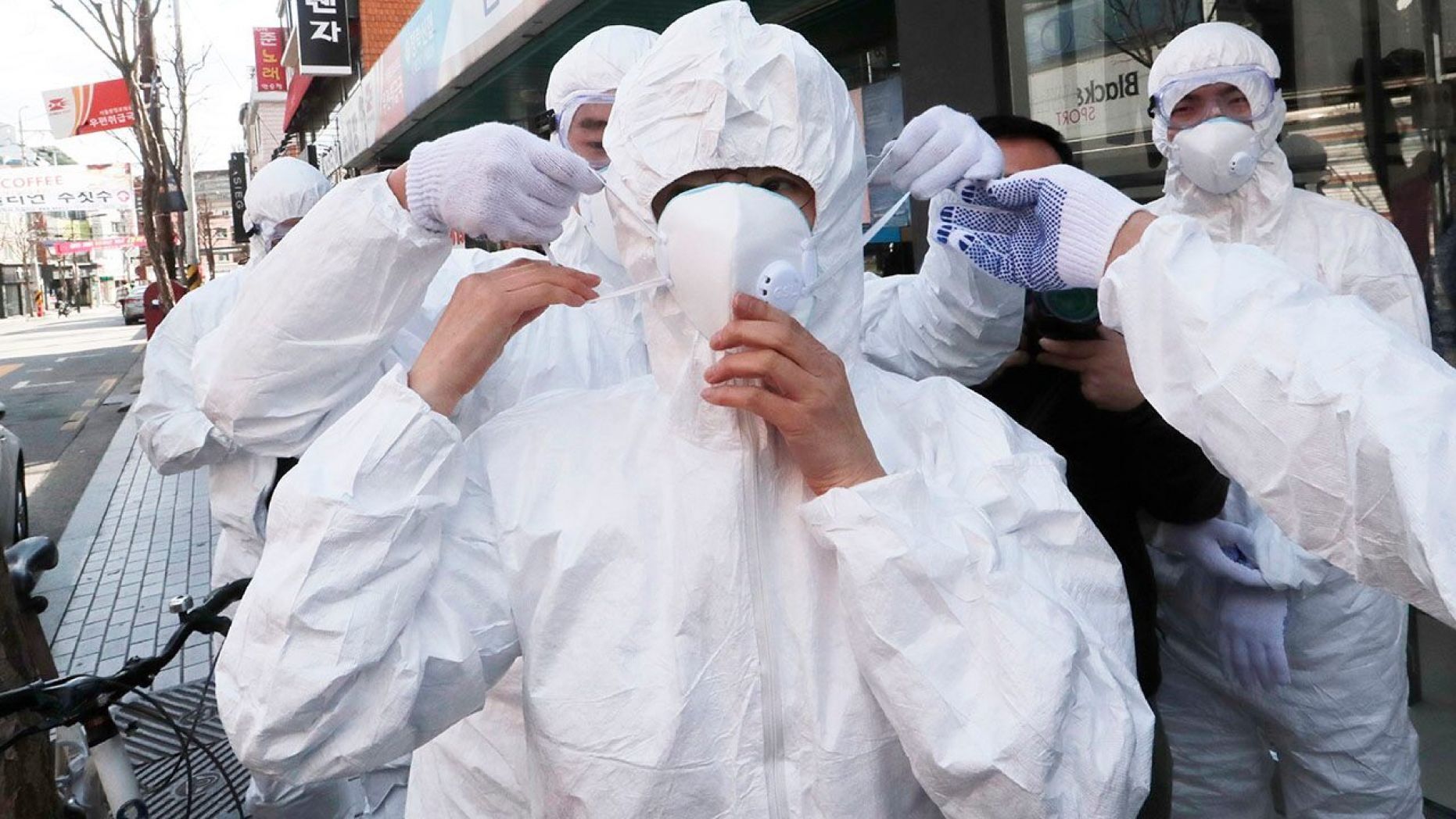 專家：美國新冠病毒正在「社區傳播」並可能加劇