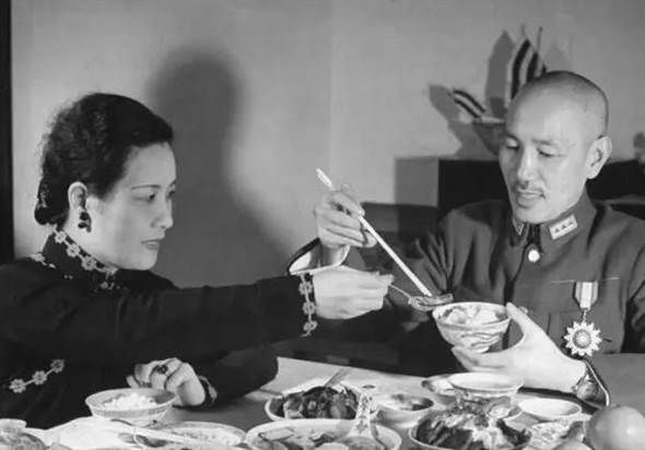 蔣介石為什麼是光頭？原因很無奈(組圖)