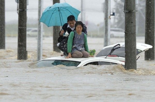 日本暴雨成災 安倍：事態重大全力救災（組圖）