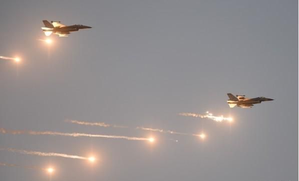 漢光演習登場 空投悍馬車超震撼！