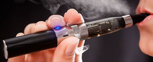 电子烟危害比传统烟少9成 可助戒烟