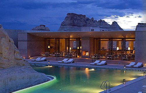 酒店蓋在荒漠之地 整個夜空任由你觀賞(組圖)