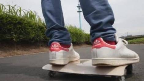 日研发世界最小电动车体积如笔电随身带着走