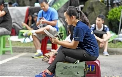 違法課綱假處分被駁回 律師怒批將提抗告