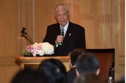 中國緊張？ 只因李登輝被問到安倍會談 說了...